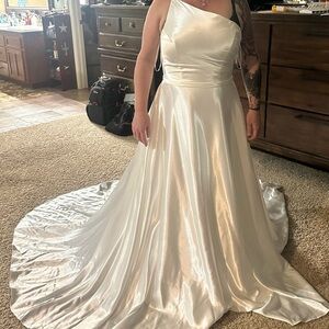 David's Bridal One Shoulder White Dress